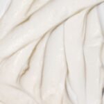 INNISFREE Green Tea Amino Hydrating Cleansing Foam 150g - Image 3