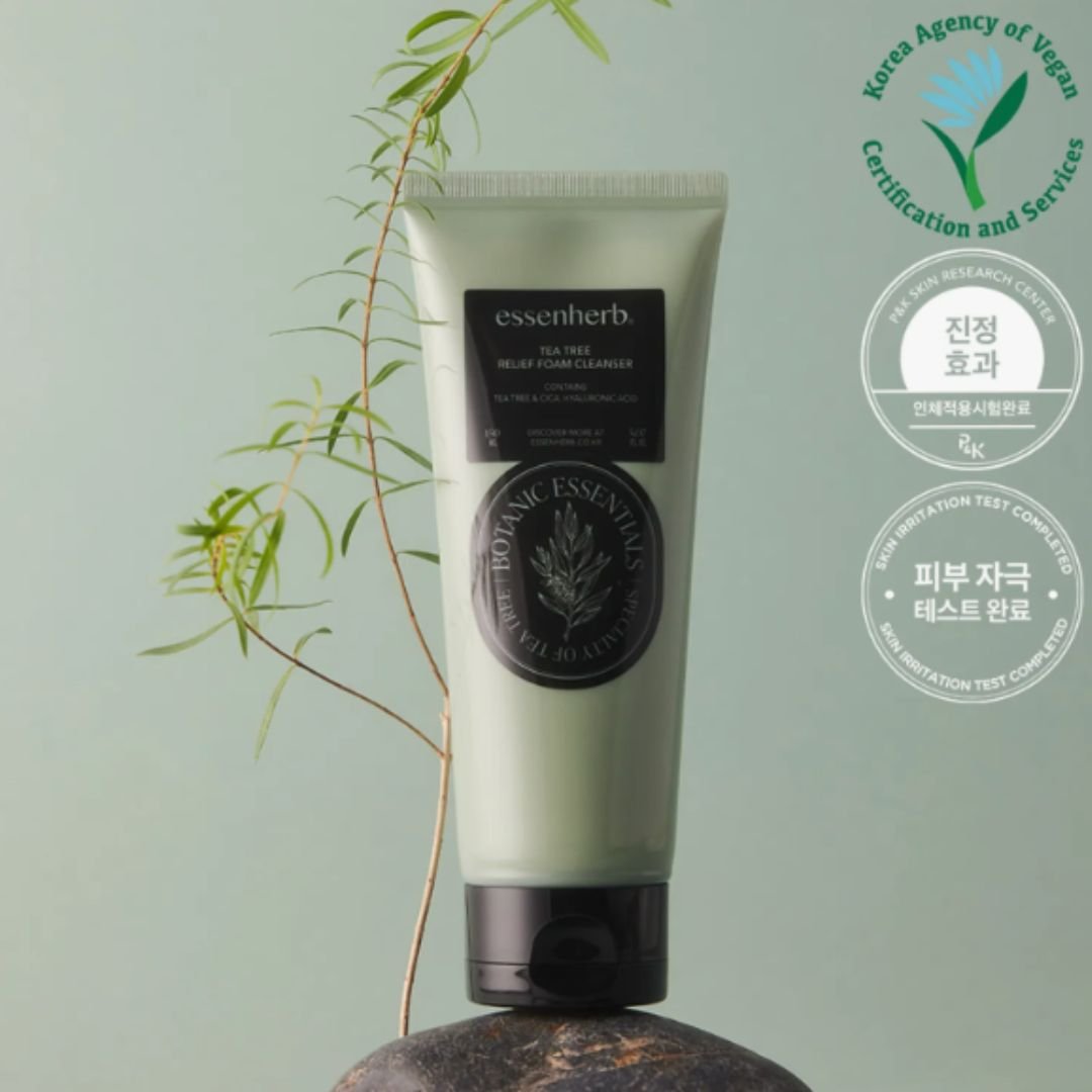 1 essenHERB Tea Tree Relief Foam Cleanser 150ml - Image 1