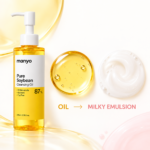 ma:nyo Pure Soybean Cleansing Oil oil-to-milky texture